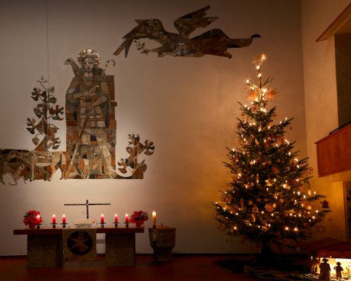 Kirche Traunreut Weihnachten